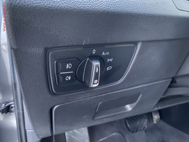 Volkswagen Passat (2017) 2.0 TDi, Comfortline, DSG - fotka 15 z 18