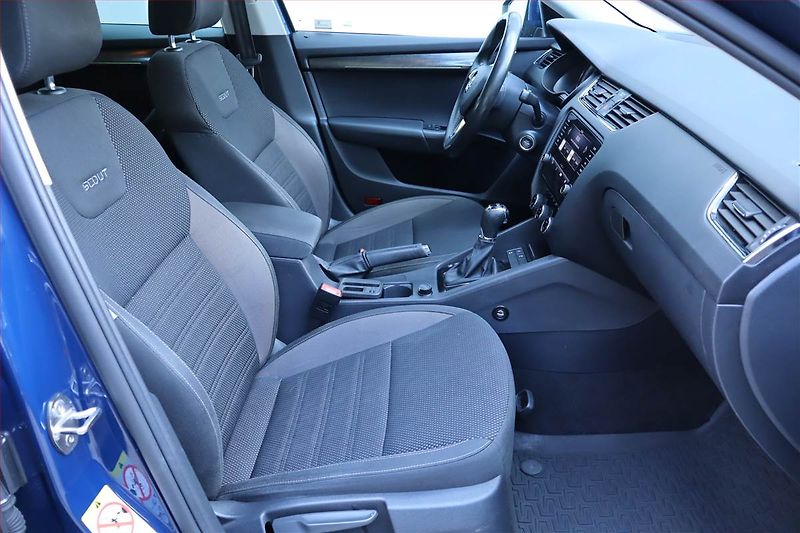 Škoda Octavia (2017) Scout 2.0 TDI, 4X4, Automat - fotka 9 z 27