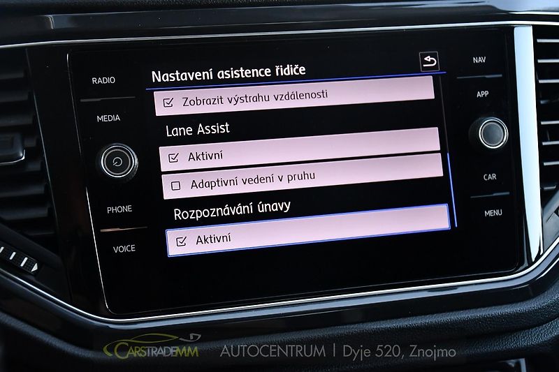 Volkswagen T-Roc 2.0TDi DSG 4M ACC LED - fotka 34 z 43