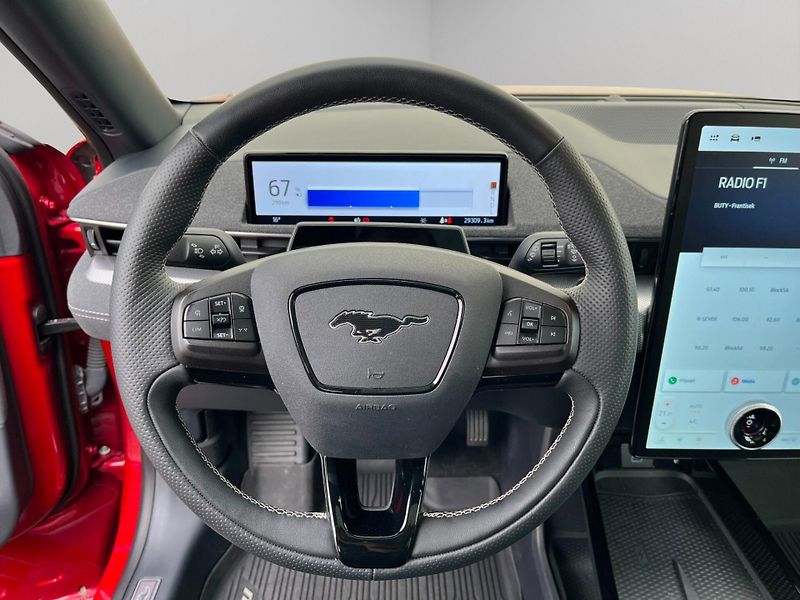 Ford Mustang Mach-E (2024) GT, 98,7kwh, prodl.dojezd, ČR, - fotka 10 z 28