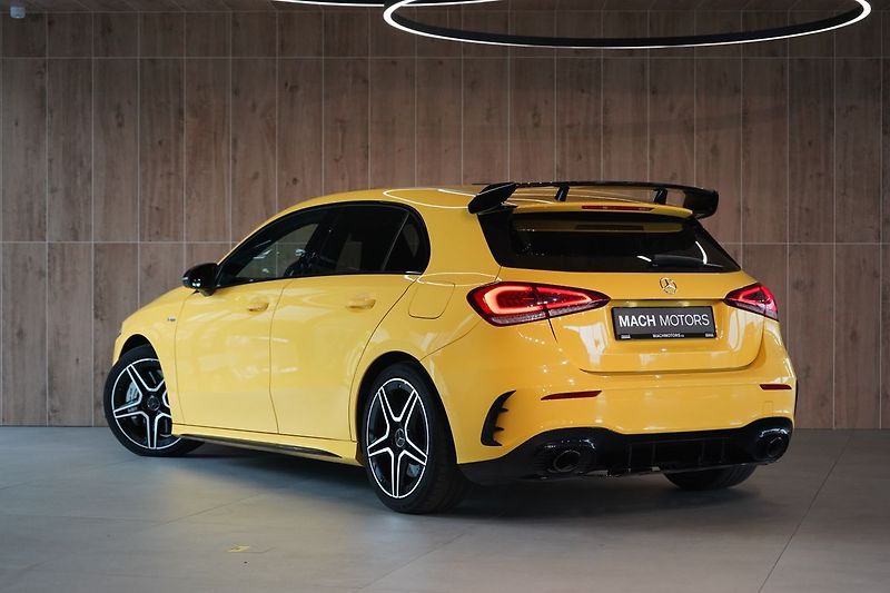 Mercedes-Benz Třídy A 35 AMG 4MATIC, AERO, Kamera - fotka 12 z 44