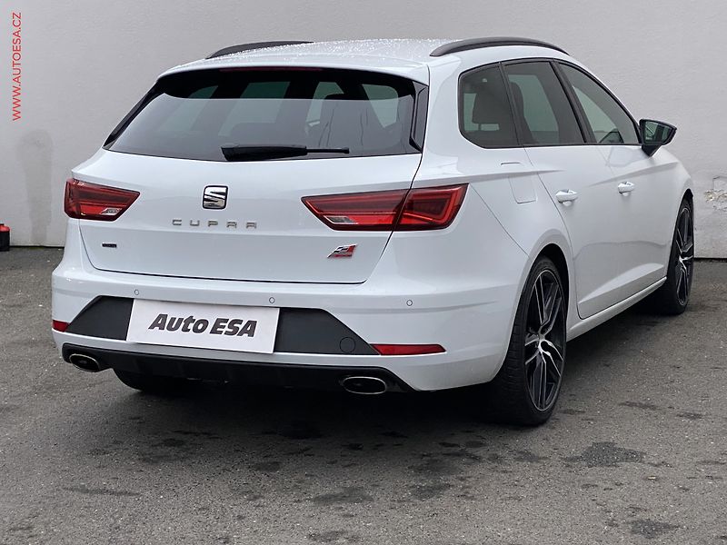 Seat Leon (2017) 2.0 TSi 4Drive, ČR - fotka 4 z 18