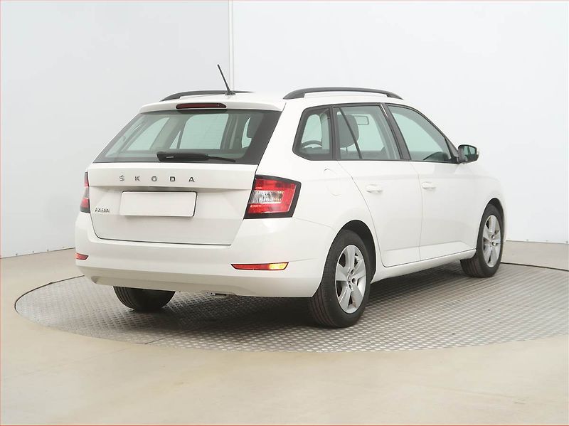Škoda Fabia (2021) Ambition 1.0 TSI, ČR,1.maj - fotka 5 z 16