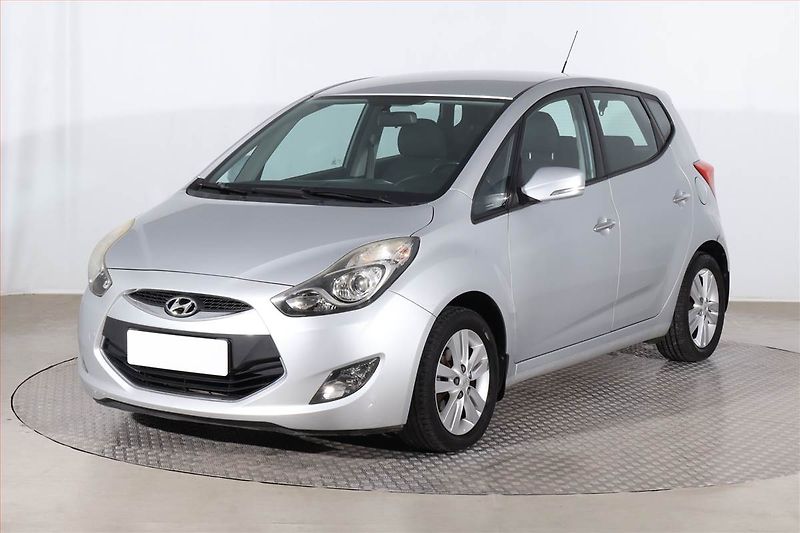 Hyundai ix20 (2011) 1.4 CVVT, Serv.kniha - fotka 2 z 17