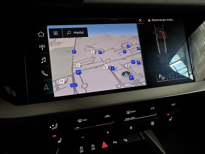 Audi A3 35TDI 110kW 2XALU MATRIX LED - fotka 27 z 41