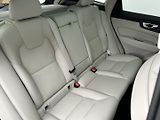 Volvo XC60 2.0  B4 4x4 PLUS  Black - náhled 14