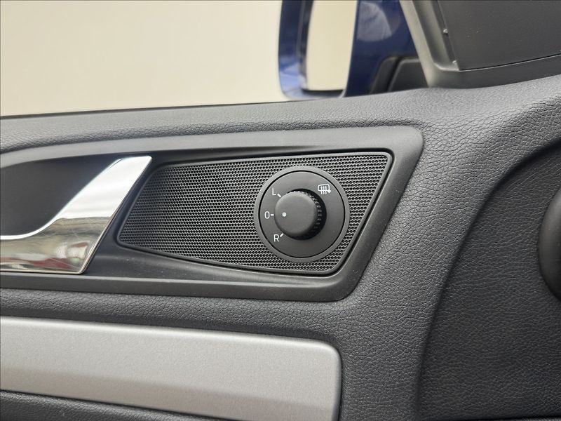 Škoda Octavia 2,0 103kW DPH 2X SADY KOL ČR - fotka 18 z 25