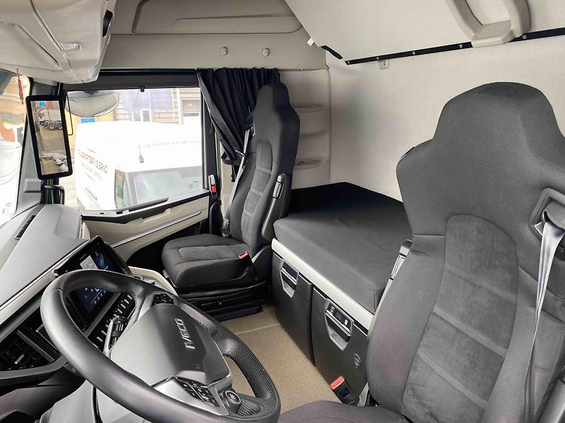Iveco S-WAY AS440ST/FP, klima, spoilery - fotka 2 z 7