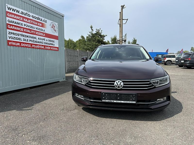 Volkswagen Passat (2018) 2,0TDI Comfortline TOP!!! - fotka 1 z 27