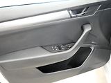 Škoda Superb - náhled 11
