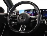 Mercedes-Benz Třídy A (2023) A 180 - náhled 14