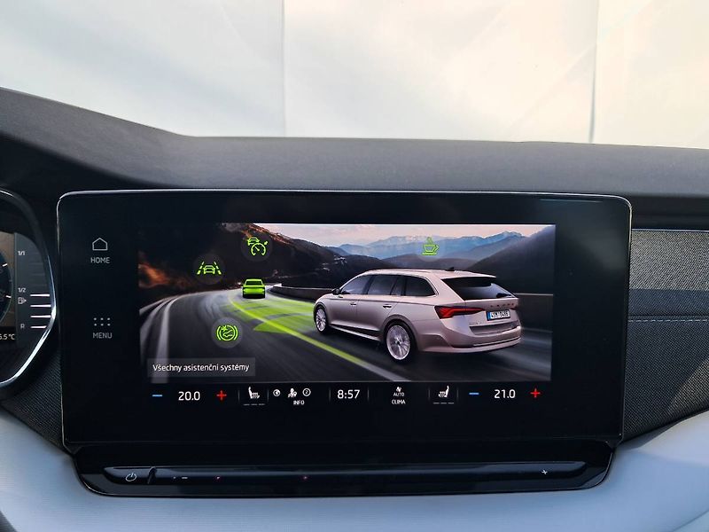 Škoda Octavia (2023) COMBI IV STYLE Plus 2.0 TDI / - fotka 11 z 29