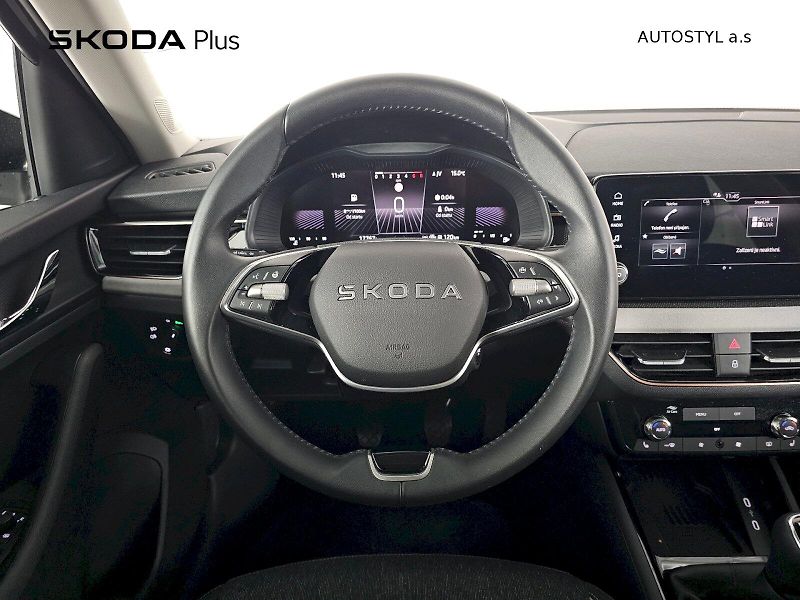 Škoda Kamiq (2025) 1.0TSI 85kW TOP Selection - fotka 5 z 27
