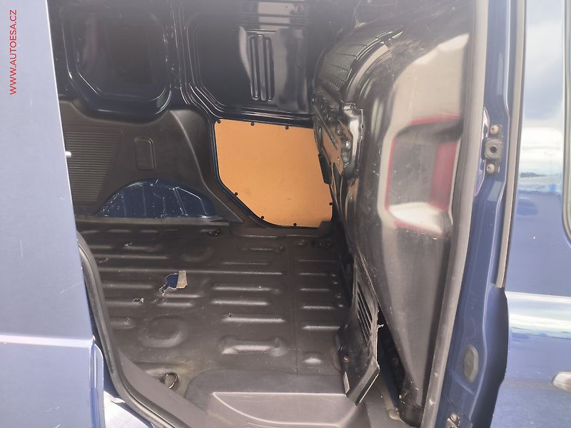 Ford Transit Connect (2016) 1.0T, ČR, TREND, AC - fotka 8 z 18