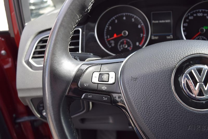 Volkswagen Golf Sportsvan (2020) 1.5TSI 110kw DSG 7° HIGHLINE  - fotka 32 z 50