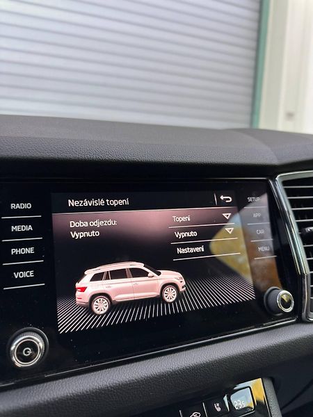 Škoda Kodiaq (2018) 4X4 DSG STYLE PLUS 7 MIST 2018 - fotka 36 z 37