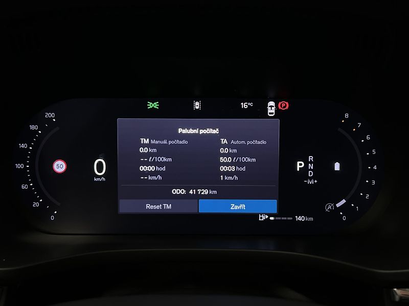 Volvo XC60 B5 AWD ULTIMATE DARK AUT  - fotka 26 z 47
