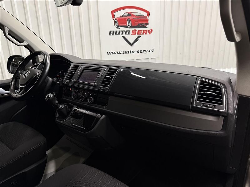 Volkswagen Multivan 2.0TDI 150kW COMFORT 2XALU - fotka 37 z 42