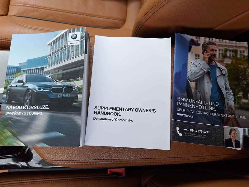 BMW Řada 5 530d xDrive AT Touring - fotka 42 z 71