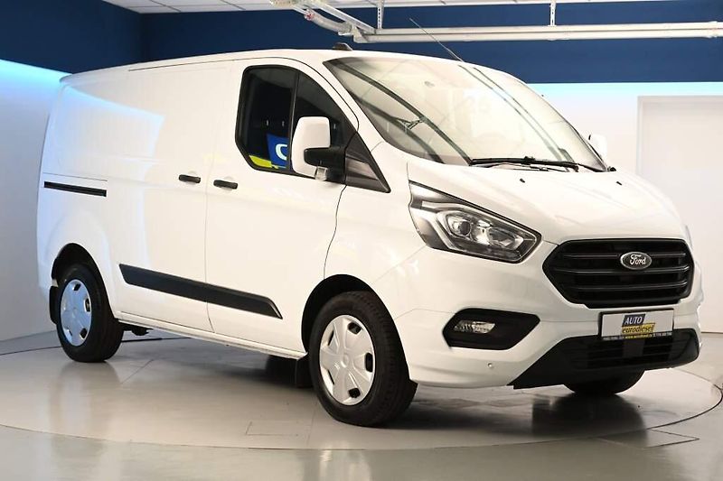 Ford Transit Custom (2021) 2.0 320 L1H1 96 KW Klima kamer - fotka 4 z 25