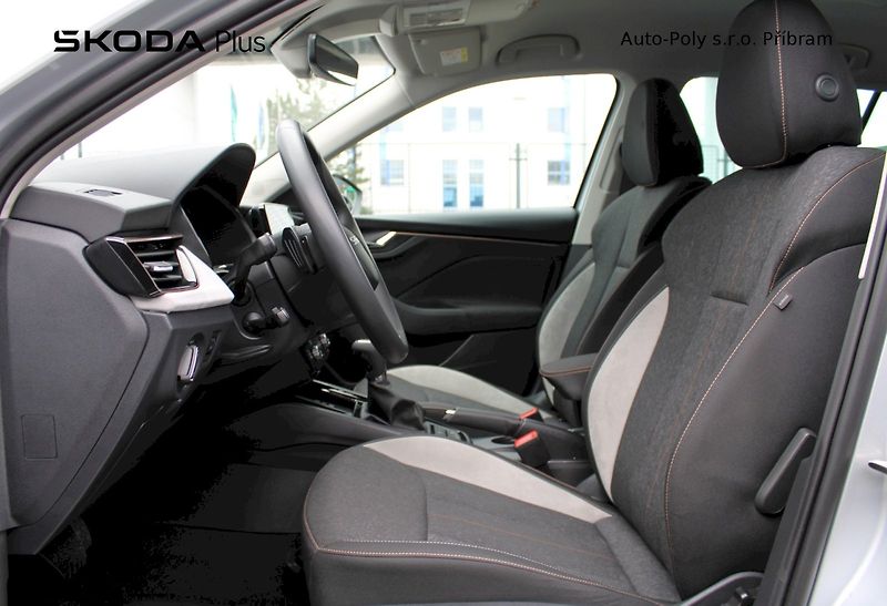 Škoda Kamiq (2025) Top Selection 1.0TSI / 85kW 7° - fotka 11 z 24