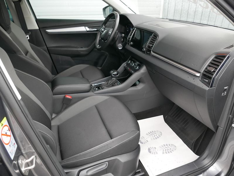 Škoda Karoq 2,0 TDI Tour 4x4 Automat - fotka 22 z 34