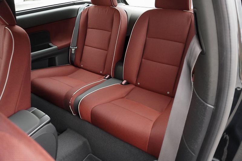 Volvo C30 1.6 16V Kinetic - fotka 29 z 36