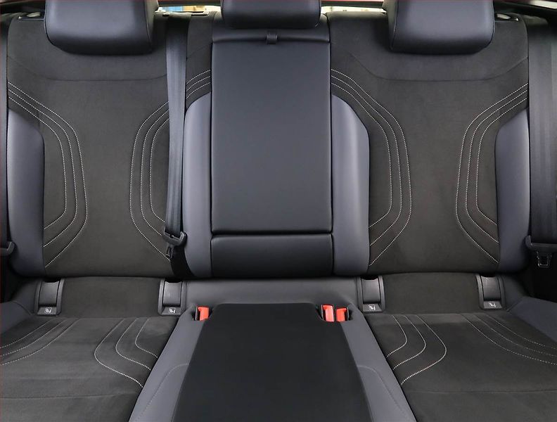 Volkswagen ID.5 (2022) Pro Perf. (82 kWh), SoH 92% - fotka 10 z 30