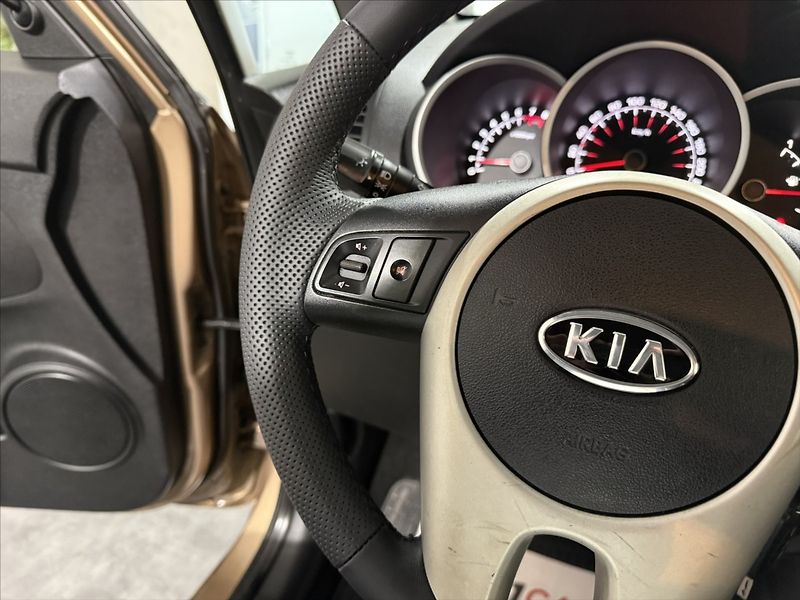 Kia Venga 1,4   i KLIMA NOVÉ ROZVODY - fotka 10 z 30