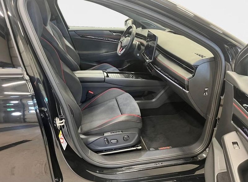 Volkswagen ID.7 Tourer GTX 360k Masáž HuD Pano. Tažné - fotka 15 z 15