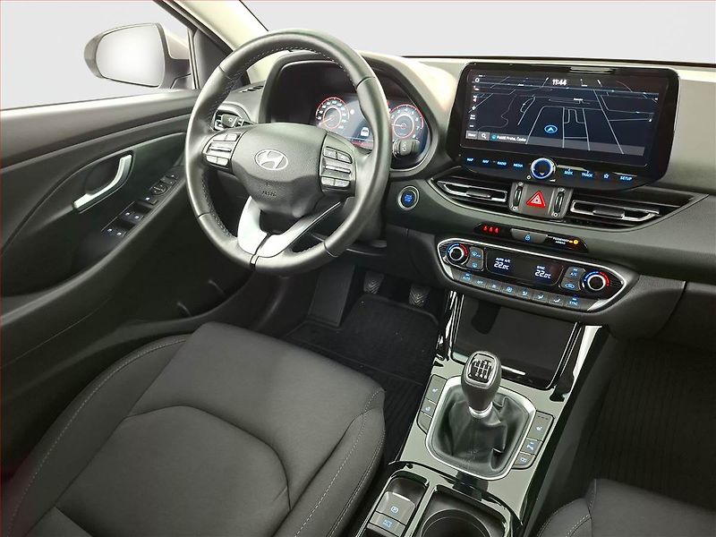 Hyundai i30 (2025) Style 1.0 T-GDI, Serv.kniha - fotka 7 z 21