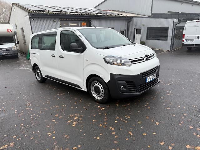 Citroën Jumpy (2022) L2H1 6 míst - fotka 2 z 9