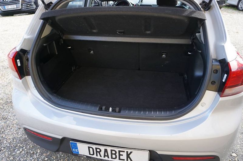 Kia Rio (2021) 1,2 1MAJ NOVÉ V ČR - fotka 14 z 28