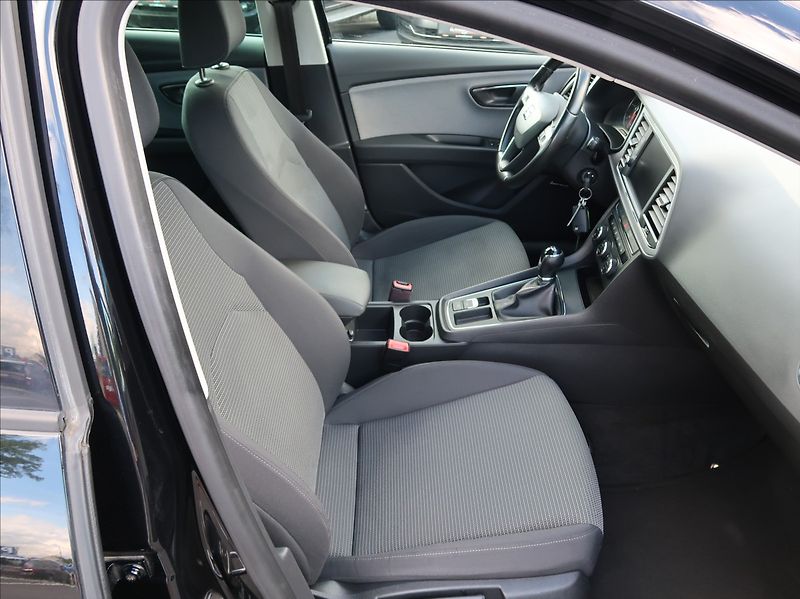 Seat Leon 1,6 TDi,85kW,Navi,tempomat - fotka 13 z 26
