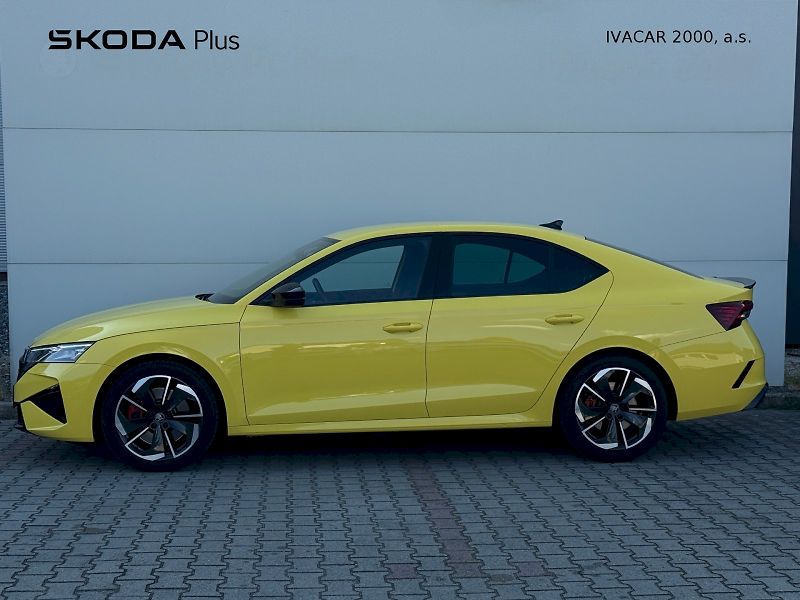 Škoda Octavia (2025) 2.0 TSI 195 kW DSG RS - fotka 3 z 22
