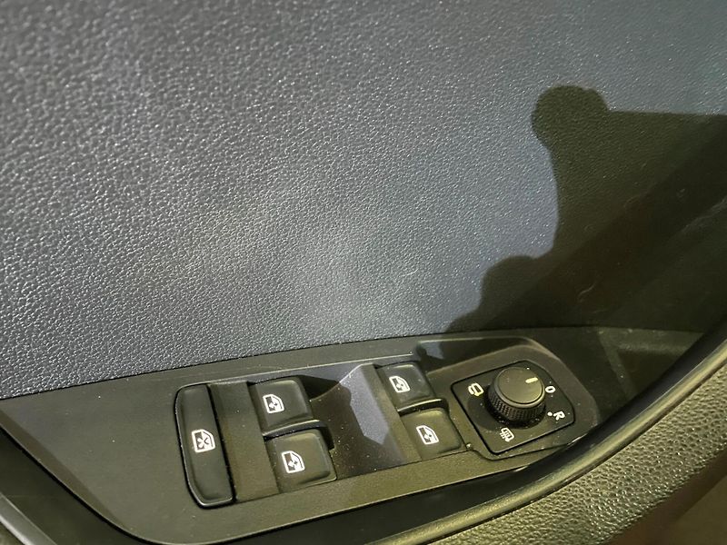 Škoda Karoq (2021) Sportline 1.5 TSI 110kW DSG - fotka 20 z 30