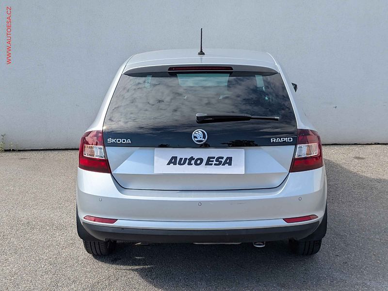 Škoda Rapid (2017) 1.6 TDi, ČR, Style - fotka 5 z 17