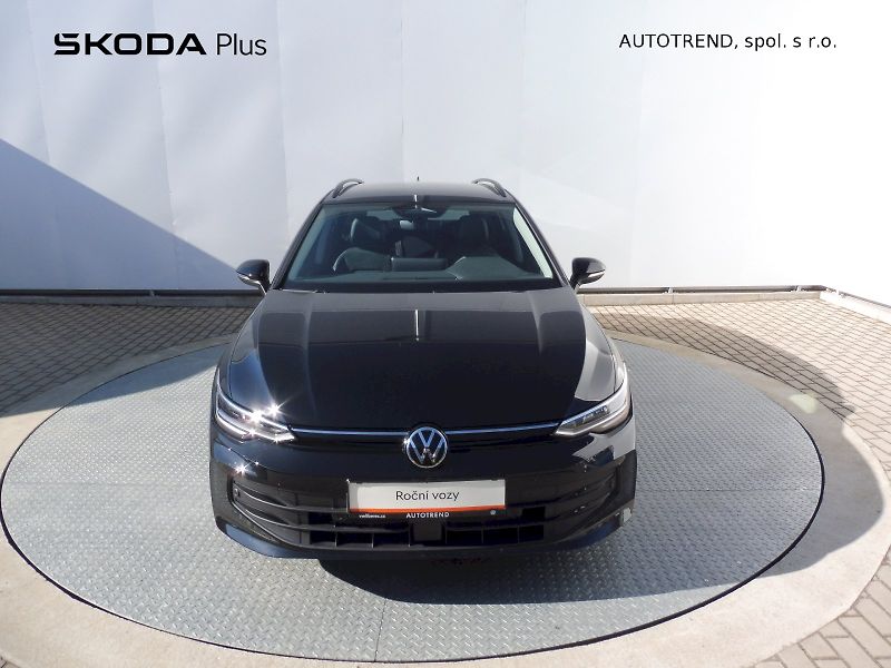 Volkswagen Golf Variant (2026) People 1,5 TSI 85kW - fotka 4 z 26