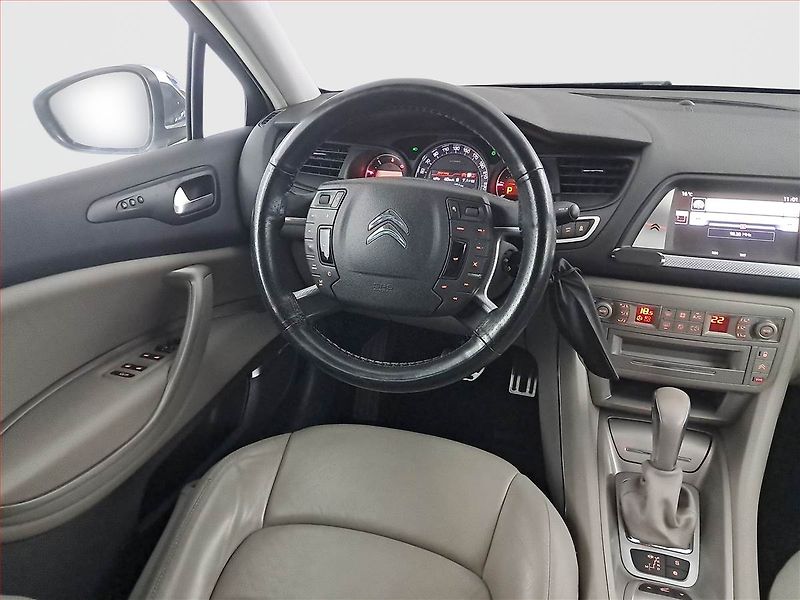 Citroën C5 (2016) 2.0 BlueHDI, Automat - fotka 7 z 21