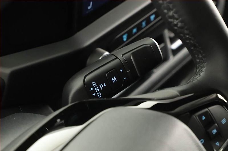 Ford Transit Custom (2024) 2.0 EcoBlue - fotka 10 z 15