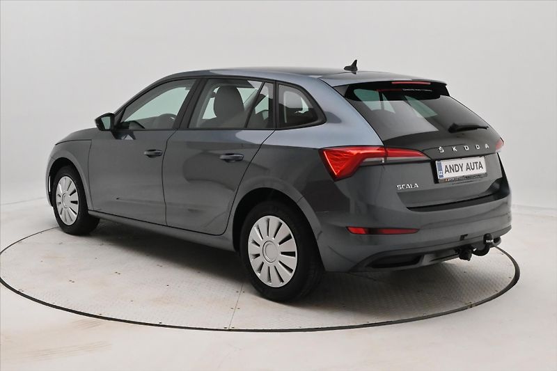 Škoda Scala 1,6 TDI 85 kW DSG Ambition Zár - fotka 7 z 29