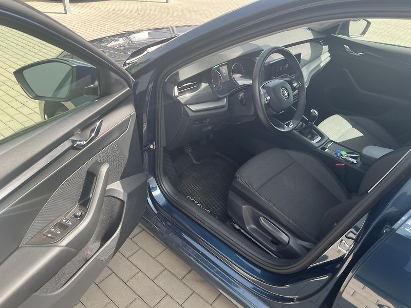Škoda Octavia (2024) 1,5TSi AMBITION 110kW - fotka 9 z 39