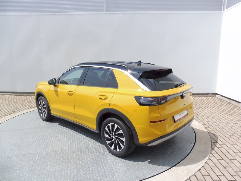 Volkswagen T-Roc (2026) Life 1,5 eTSI 85 kW DSG - fotka 14 z 27