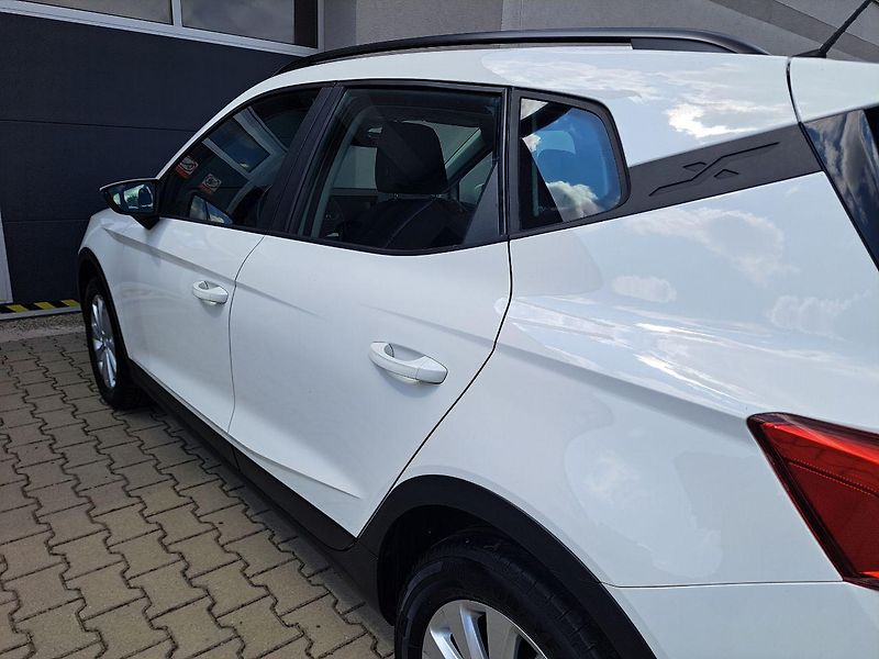 Seat Arona (2022) 1.0 TGI STYLE, ZÁRUKA - fotka 13 z 30