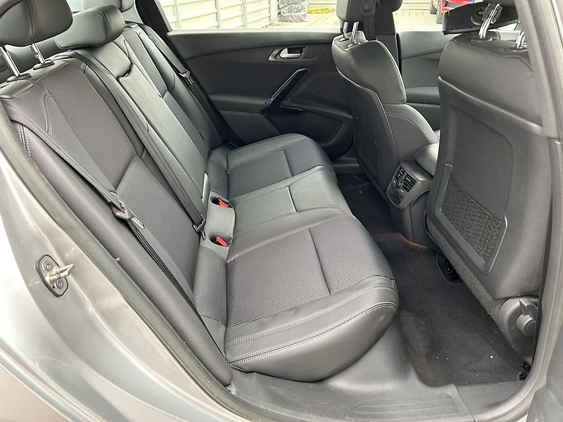Peugeot 508 2.0 HDI - fotka 8 z 26