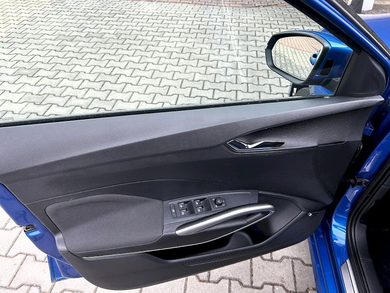 Škoda Fabia (2024) 1.0 TSI 85kW MP6 Top Selection - fotka 23 z 35