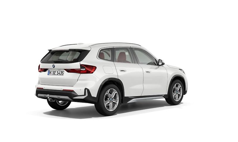 BMW X1 sDrive18d - fotka 3 z 4