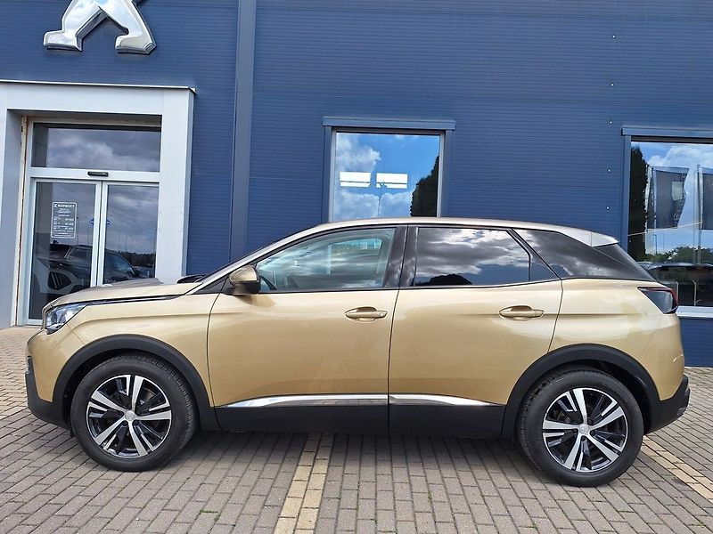 Peugeot 3008 (2017) ALLURE 1,6 BHDi 120k EAT6 - fotka 2 z 18