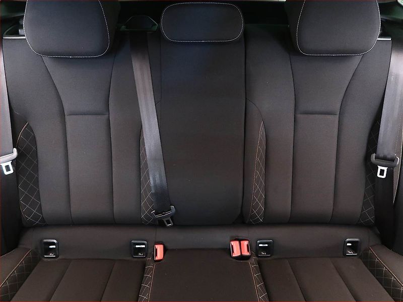 Škoda Scala (2019) Ambition 1.6 TDI, Tempomat - fotka 10 z 16