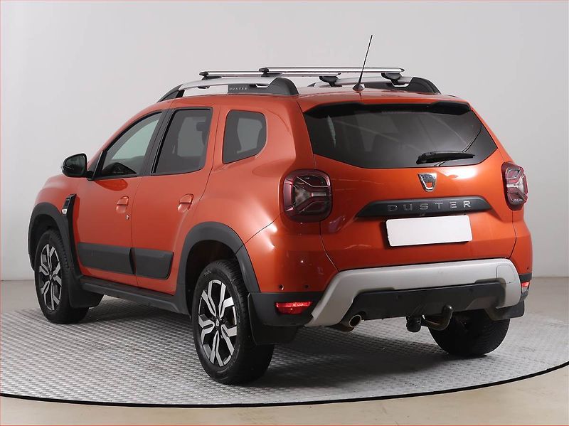 Dacia Duster (2022) 1.3 TCe, 4X4, Navi, Tempomat - fotka 4 z 17